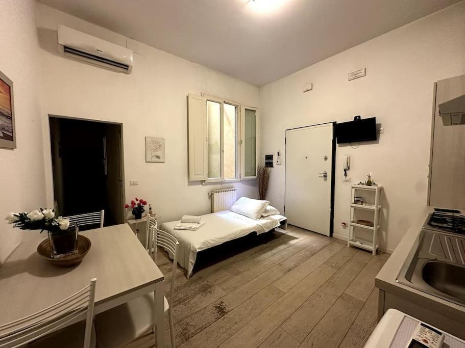 Comfortable House In Centro Storico Florencia Exterior foto